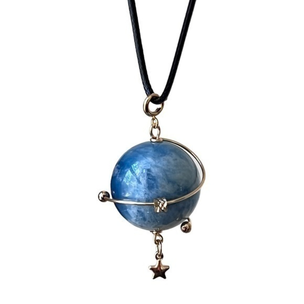 Natural Aquamarine Earth 🌍 pendant Necklace
